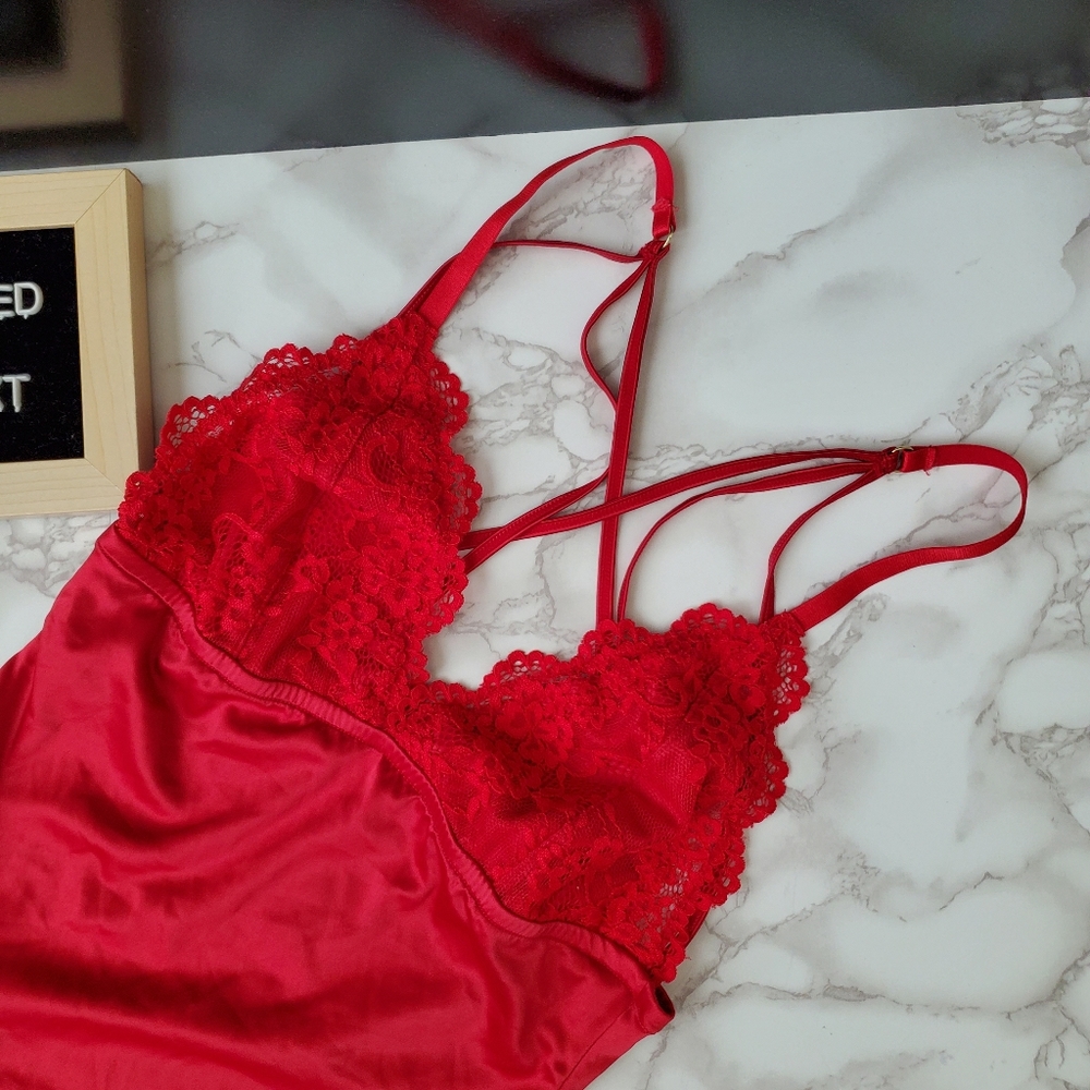 Guess Red Satin Lace Bodysuit - Picture 3 of 5
